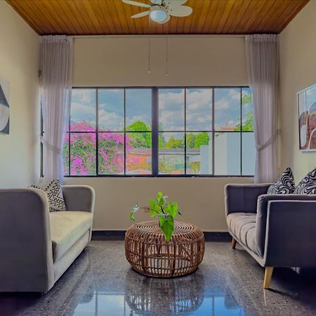 Cardedeu Suites San Salvador Ngoại thất bức ảnh